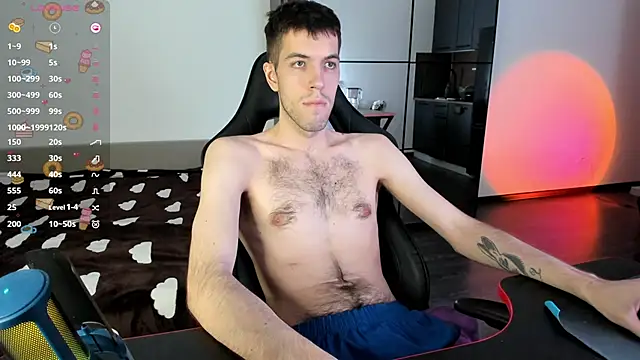 White Dylan online show from 03/23/25, 02:15