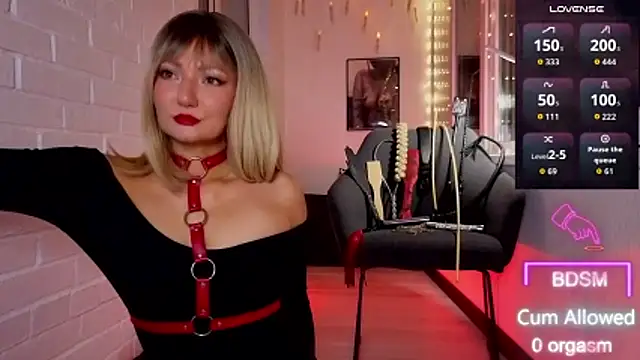 Sandralawrence online show from 10/28/25, 09:28