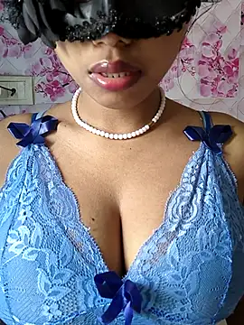 sandy naughty online show from 07/18/26, 04:16