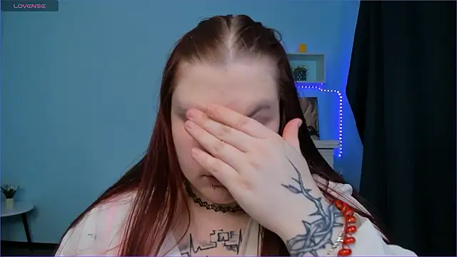 Snapshot of Crow_Diam0nd chatting on 12/08/24, 04:35 Crow Diam0nd online show from 12/08/24, 04:35