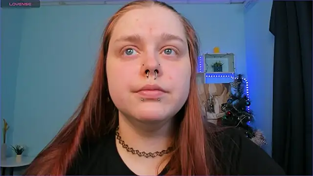 Snapshot of Crow_Diam0nd chatting on 12/19/24, 04:34 Crow Diam0nd online show from 12/19/24, 04:34