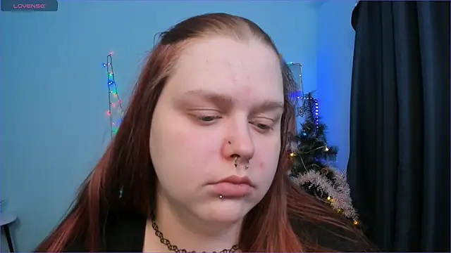 Snapshot of Crow_Diam0nd chatting on 12/21/24, 04:19 Crow Diam0nd online show from 12/21/24, 04:19