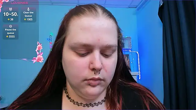 Snapshot of Crow_Diam0nd chatting on 12/23/24, 04:22 Crow Diam0nd online show from 12/23/24, 04:22