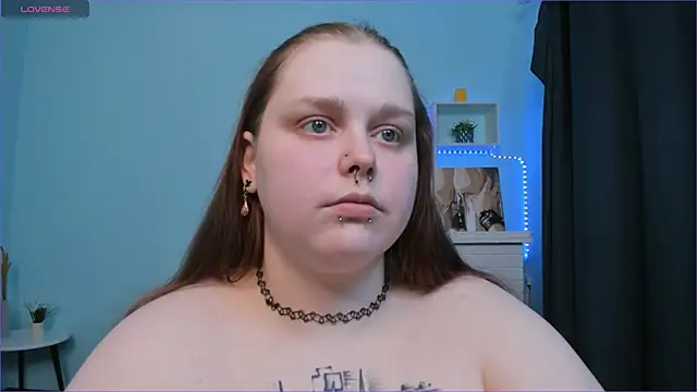 Snapshot of Crow_Diam0nd chatting on 02/05/25, 01:58 Crow Diam0nd online show from 02/05/25, 01:58