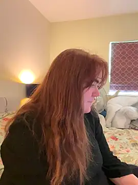 curvy-milf-abbie online show from 12/03/24, 01:10