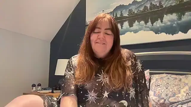 curvy-milf-abbie online show from 01/15/26, 04:11