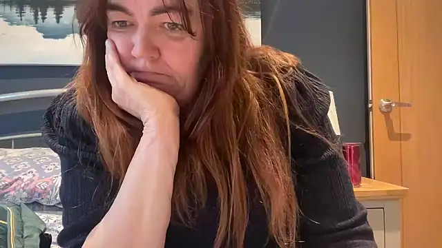 curvy-milf-abbie online show from 02/03/26, 03:50