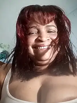 Snapshot of _violetta_- chatting on 02/24/25, 04:36  violetta - online show from 02/24/25, 04:36