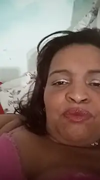 Snapshot of _violetta_- chatting on 02/26/25, 10:09  violetta - online show from 02/26/25, 10:09