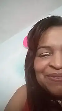 Snapshot of _violetta_- chatting on 02/27/25, 01:27  violetta - online show from 02/27/25, 01:27