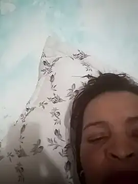 Snapshot of _violetta_- chatting on 02/27/25, 05:15  violetta - online show from 02/27/25, 05:15