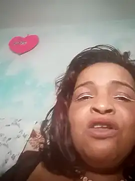 Snapshot of _violetta_- chatting on 03/09/25, 01:25  violetta - online show from 03/09/25, 01:25