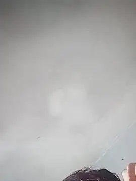 Snapshot of _violetta_- chatting on 03/17/25, 08:30  violetta - online show from 03/17/25, 08:30