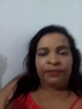 Snapshot of _violetta_- chatting on 04/29/26, 01:10 violetta - online show from 04/29/26, 01:10