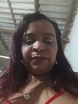 Snapshot of _violetta_- chatting on 05/19/26, 01:06 violetta - online show from 05/19/26, 01:06