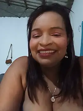 Snapshot of _violetta_- chatting on 05/30/26, 12:41 violetta - online show from 05/30/26, 12:41