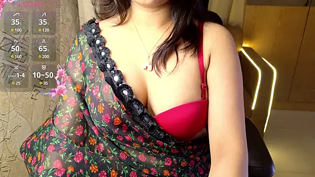 Snapshot of Punjabi_Queen1 chatting on 01/09/25, 04:49 Punjabi Queen1 online show from 01/09/25, 04:49