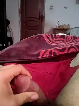 Snapshot of wajdi-wa7ch chatting on 03/05/25, 09:05 wajdi-wa7ch online show from 03/05/25, 09:05