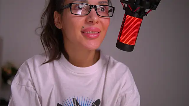 Mila May  online show from 01/26/25, 10:57