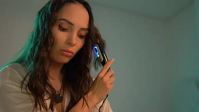 Mila May  online show from 10/12/25, 07:29