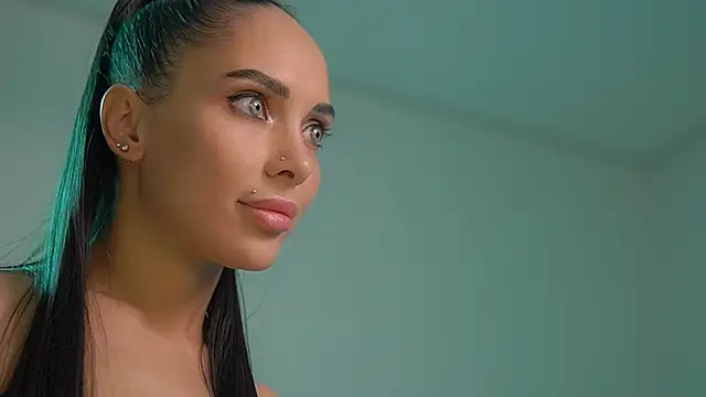 Mila May  online show from 10/20/25, 10:54