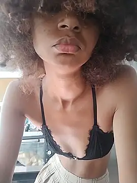 Emanuelle manu online show from 12/09/24, 11:36