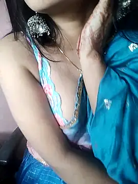 karishma online show from 02/13/25, 02:01