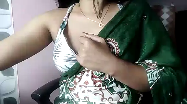 karishma online show from 02/28/25, 07:25