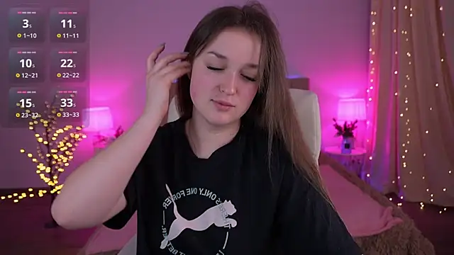 DonnaLustt online show from 02/09/25, 06:54