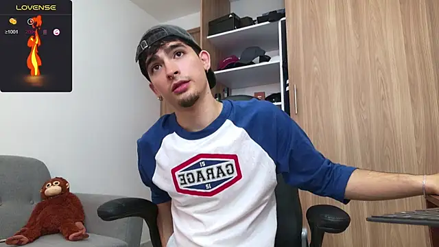 zenn rush1 online show from 12/24/24, 12:33