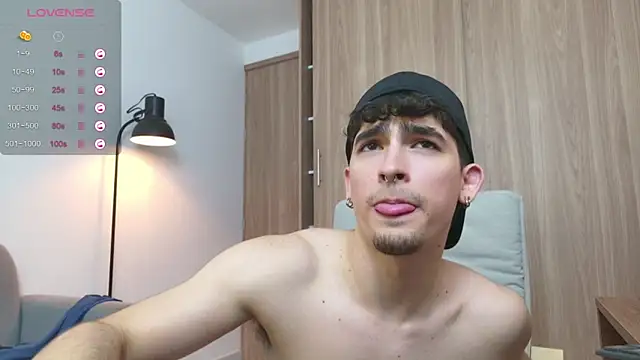 zenn rush1 online show from 02/22/25, 02:41