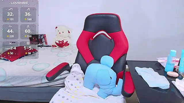 italy   boobs online show from 02/26/25, 12:25