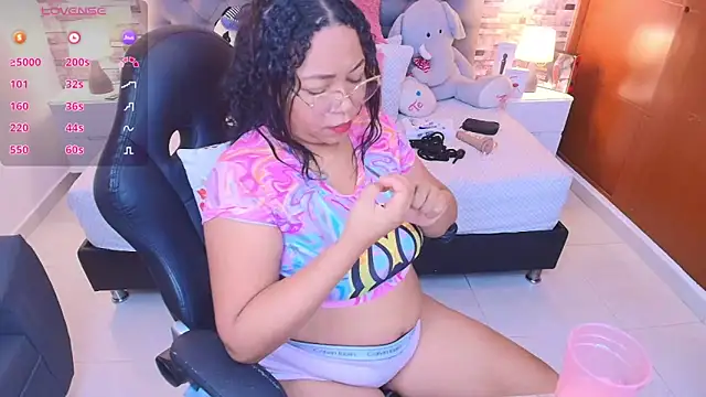 italy   boobs online show from 11/10/25, 12:53