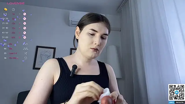 Maria Bowie online show from 03/07/25, 09:18