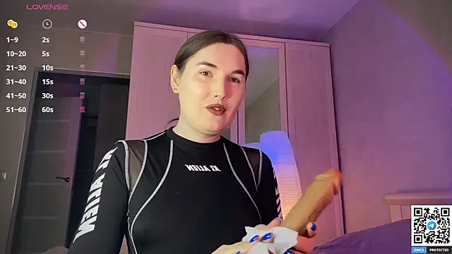 Maria Bowie online show from 03/25/26, 07:58