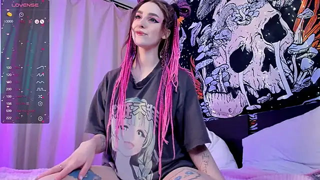 Snapshot of kissthasky chatting on 02/07/25, 02:26 kissthasky online show from 02/07/25, 02:26