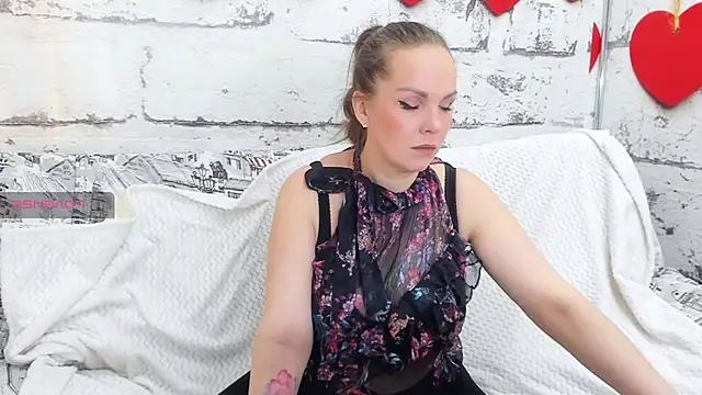 fiery stella online show from 03/16/25, 06:53