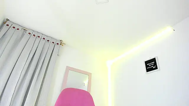 Anniie grey online show from 12/14/24, 12:11