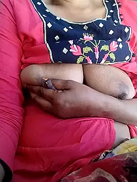 Snapshot of saloni19881 chatting on 02/25/25, 04:14 saloni19881 online show from 02/25/25, 04:14