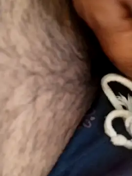 Snapshot of saloni19881 chatting on 09/10/25, 03:50 saloni19881 online show from 09/10/25, 03:50