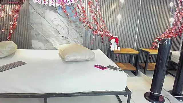 Snapshot of julietha_taylor chatting on 02/07/26, 02:04 julietha taylor online show from 02/07/26, 02:04