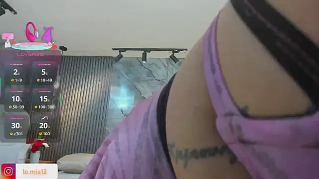 Snapshot of julietha_taylor chatting on 02/20/26, 02:52 julietha taylor online show from 02/20/26, 02:52