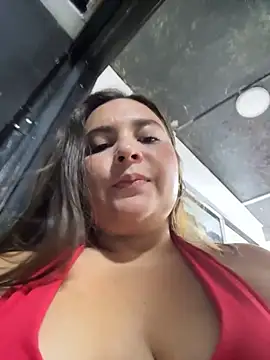 Snapshot of sofiafantasy chatting on 12/02/25, 02:45 sofiafantasy online show from 12/02/25, 02:45