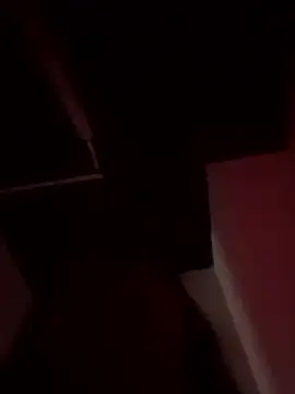 Snapshot of sofiafantasy chatting on 12/16/25, 07:52 sofiafantasy online show from 12/16/25, 07:52