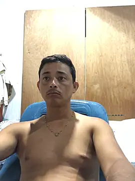 isacalejandroo online show from 02/06/25, 03:48