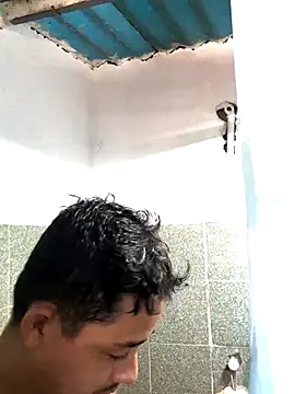 isacalejandroo online show from 09/29/25, 05:18