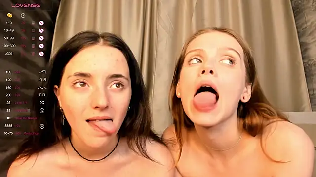 Snapshot of AlodiaHakes chatting on 12/05/24, 05:17 AlodiaHakes online show from 12/05/24, 05:17