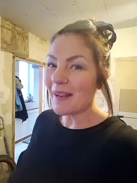 Snapshot of 420Curvybabe chatting on 01/13/25, 03:04 420Curvybabe online show from 01/13/25, 03:04