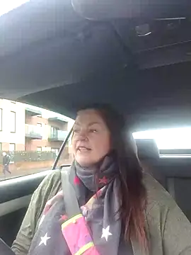 Snapshot of 420Curvybabe chatting on 02/04/25, 09:28 420Curvybabe online show from 02/04/25, 09:28