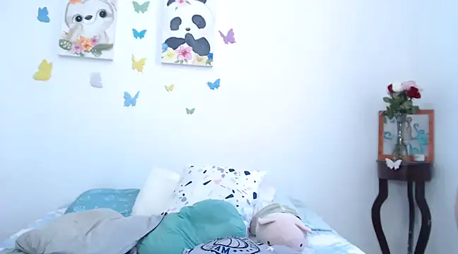 Snapshot of SaraBlosson chatting on 12/09/24, 07:29 SaraBlosson online show from 12/09/24, 07:29